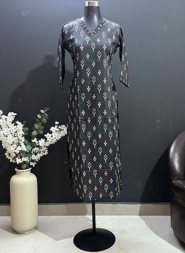 ശുദ്ധമായ കോട്ടൺ സ്ലിറ്റഡ് കുർത്തി - BB347